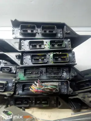 Engine Computers For Mazda Demio, Axela, Premac,Familia..