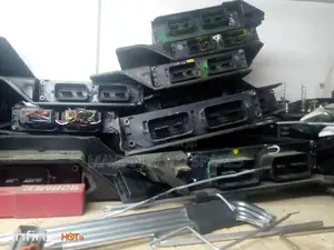 Engine Computers For Mazda Demio, Axela, Premac,Familia..