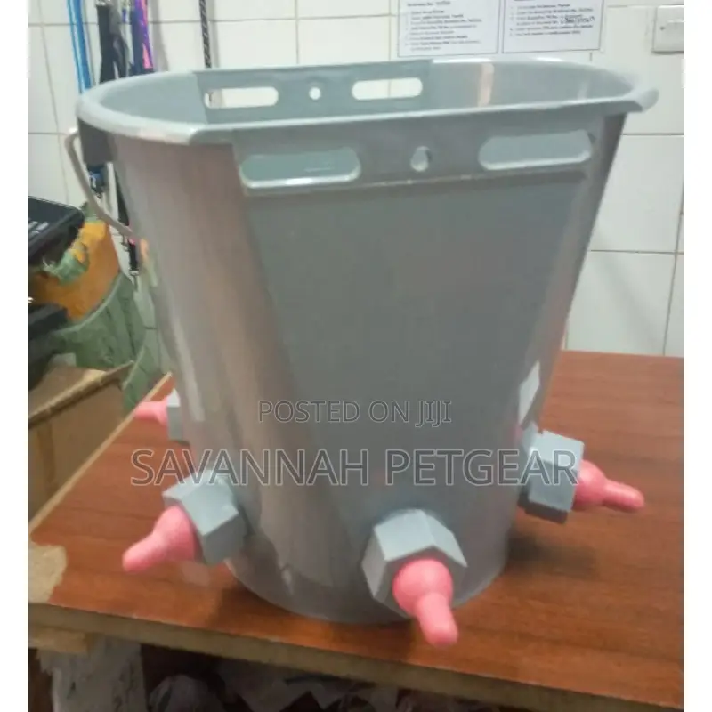 Lamb Milk Bucket