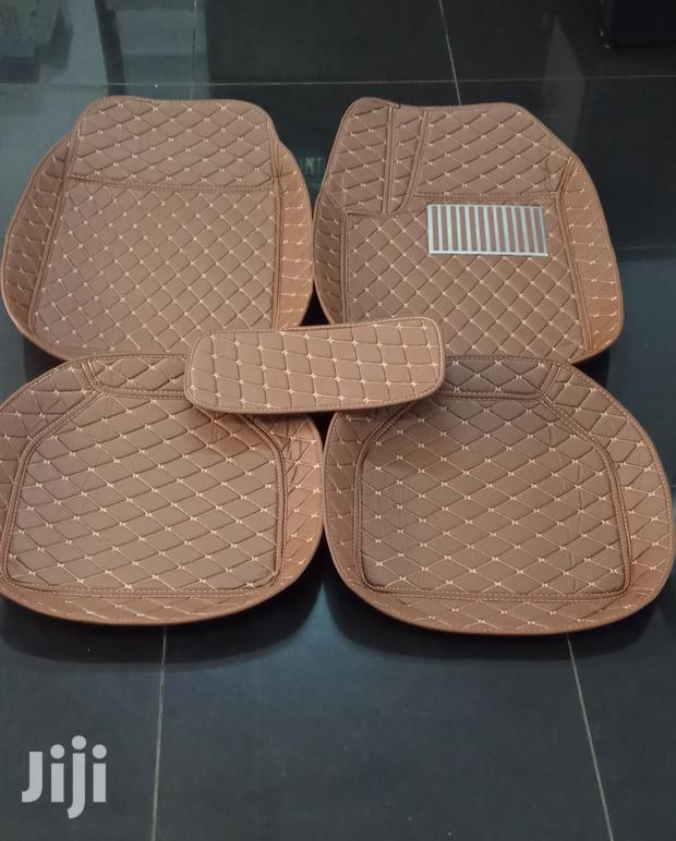 New Car Universal Strong Floor Mats.