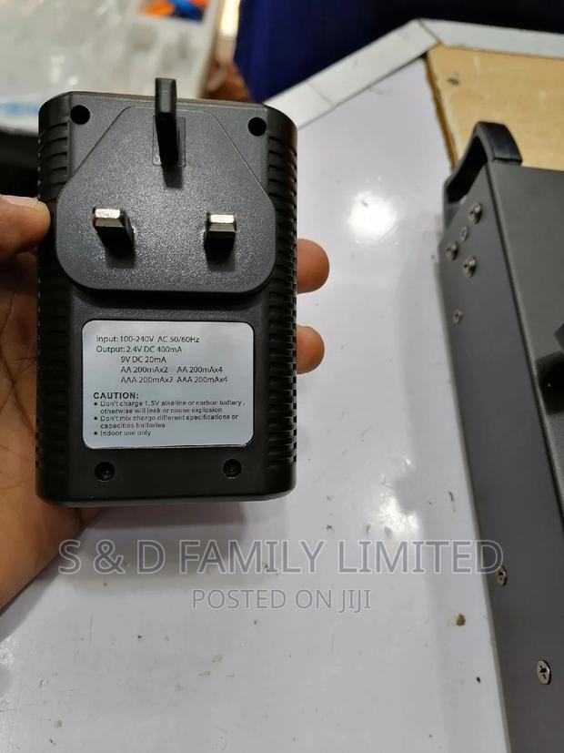 Drom Power 9v, AAA, AA Battery Charger - thumbnail 2