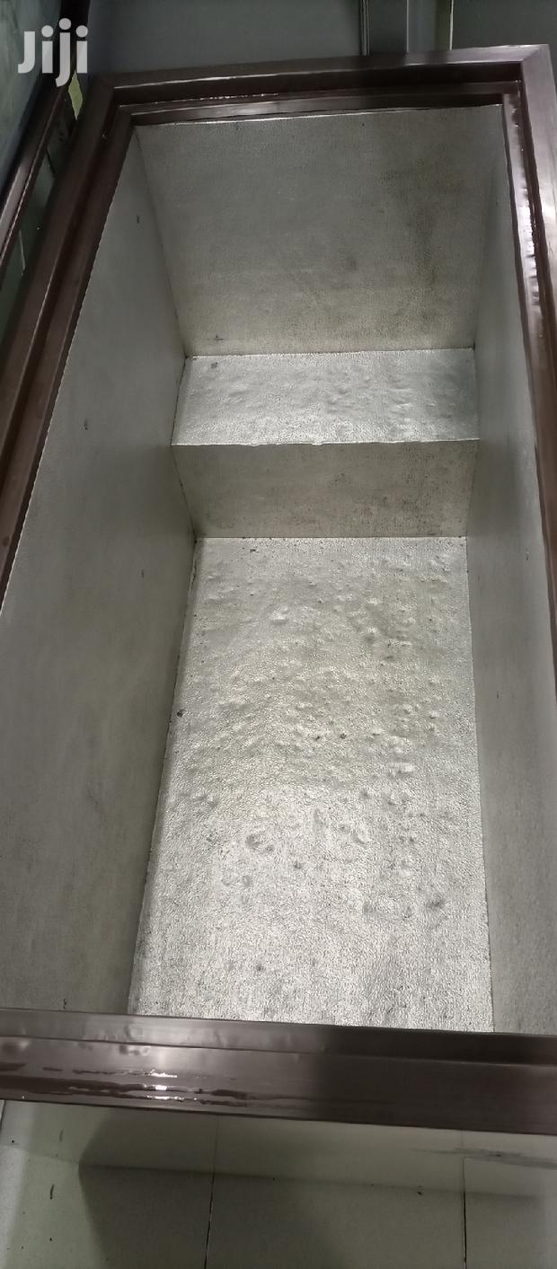 Display Freezer - thumbnail 2