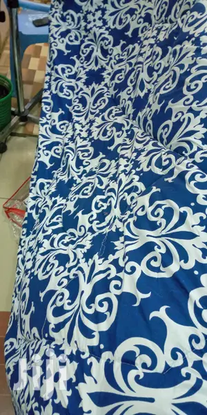 Duvets With 1 Bedsheet And 2 Pillowcases