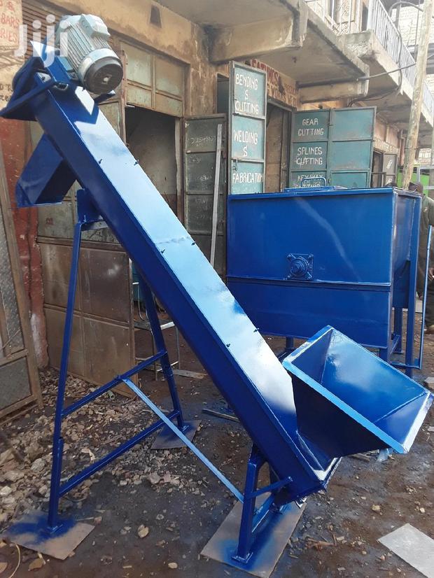 Powder Soap Mixer With Conveyor Belt - thumbnail 2