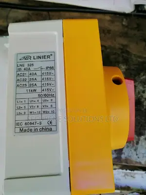 Change Over Switch Linier 40amp 2 Pole Ip65, Enclosed on Off