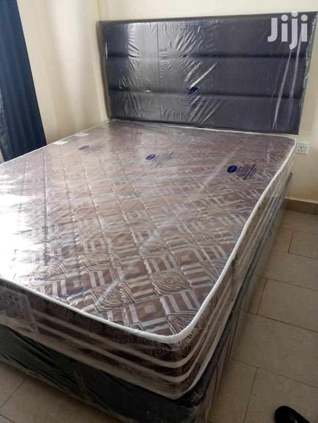 Queen Size 5 by 6 Spring Mattress