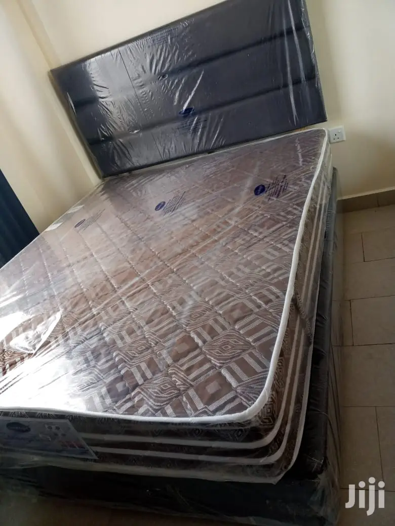 Queen Size 5 by 6 Spring Mattress