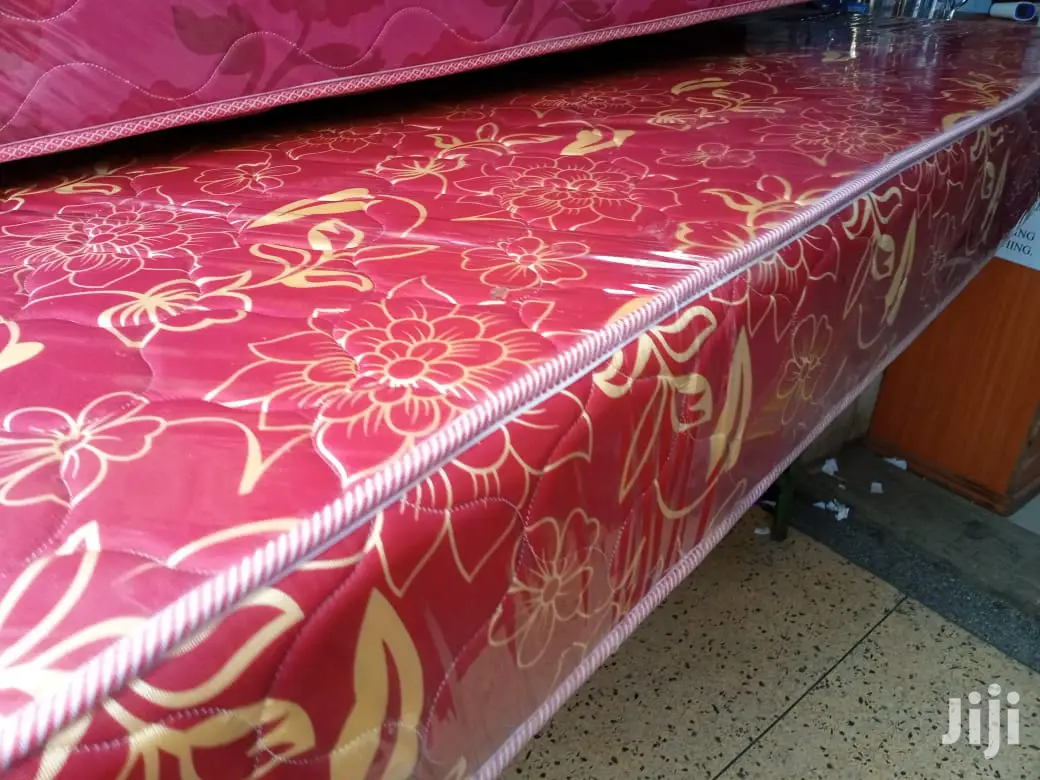Marhaba Extra Heavy Duty Mattress 8inch Thick.