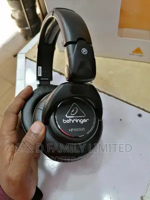 Behringer Headphones Hpx6000
