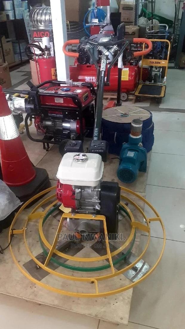 Rental Power Trowel Machine. - main view