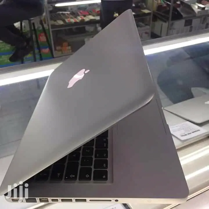 Laptop Apple MacBook 2012 12GB Intel Core I7 HDD 500GB
