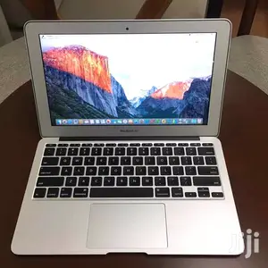 Laptop Apple MacBook Air 2013 4GB Intel Core i5 SSD 128GB