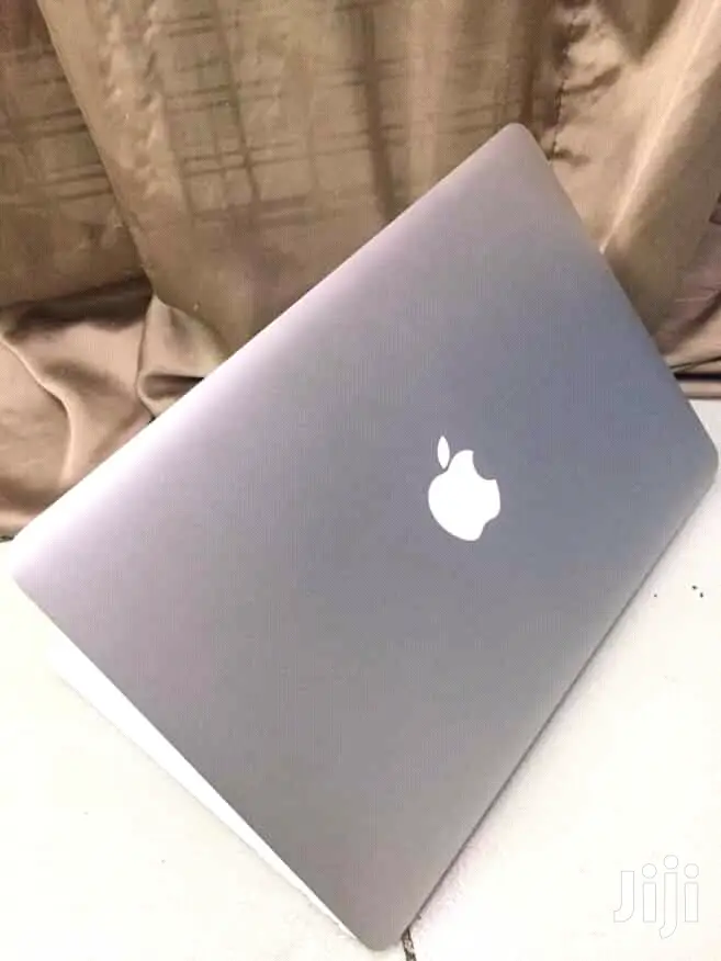 Laptop Apple MacBook Air 2015 8GB Intel Core i5 SSD 256GB