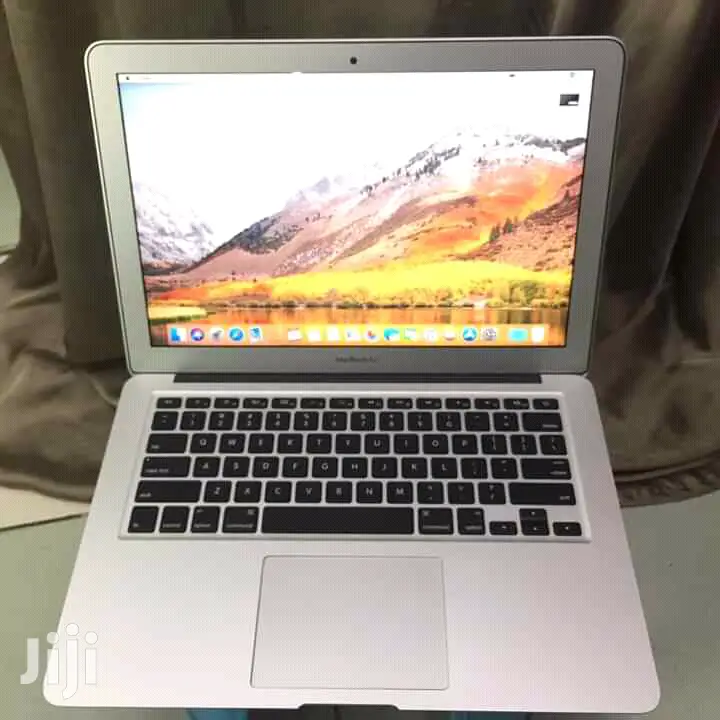 Laptop Apple MacBook Air 2015 8GB Intel Core i5 SSD 256GB