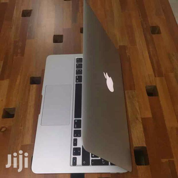 Laptop Apple MacBook Air 2015 8GB Intel Core i5 SSD 256GB - thumbnail 3