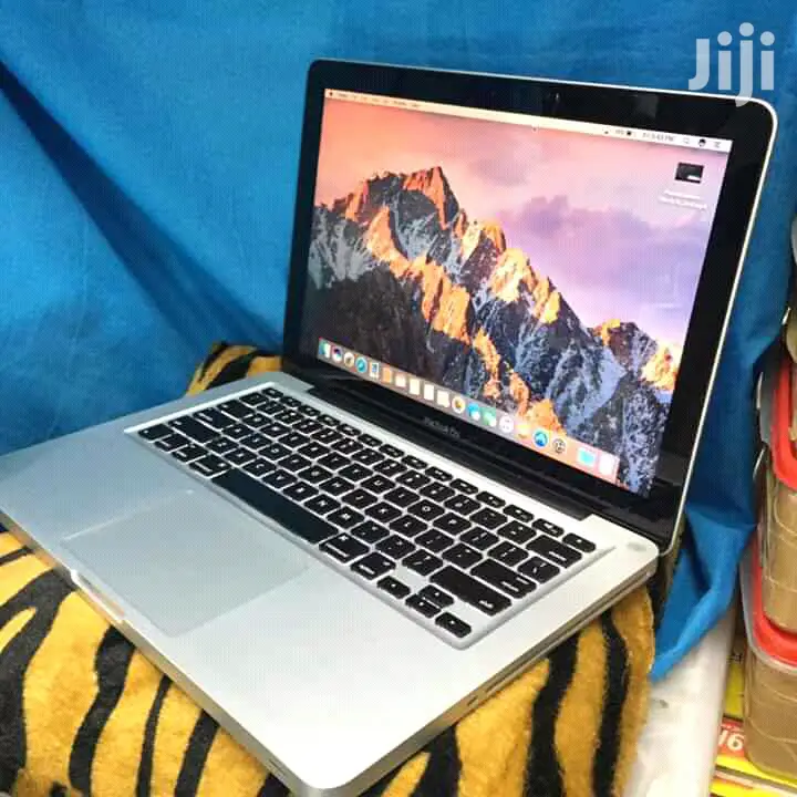 Laptop Apple MacBook 2012 8GB Intel Core i5 HDD 500GB