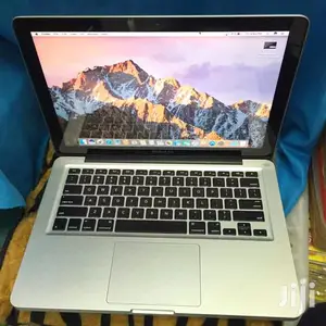 Laptop Apple MacBook 2012 8GB Intel Core i5 HDD 500GB