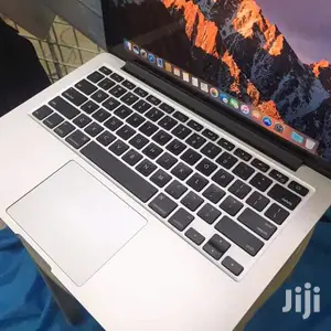 Laptop Apple MacBook 2012 4GB Intel Core i5 HDD 500GB