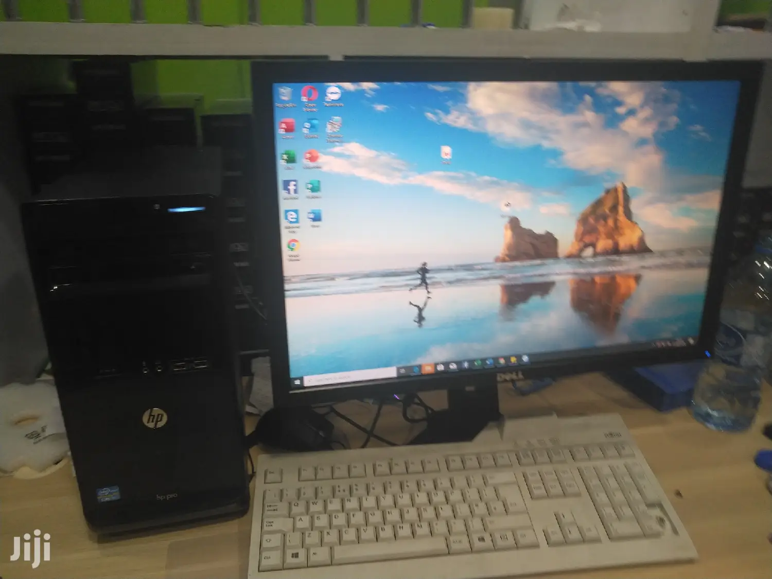 Desktop Computer HP 19" 500GB HDD 4GB RAM
