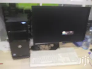 Desktop Computer HP 19" 500GB HDD 4GB RAM