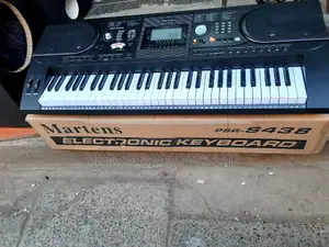 Keyboard Psr S438