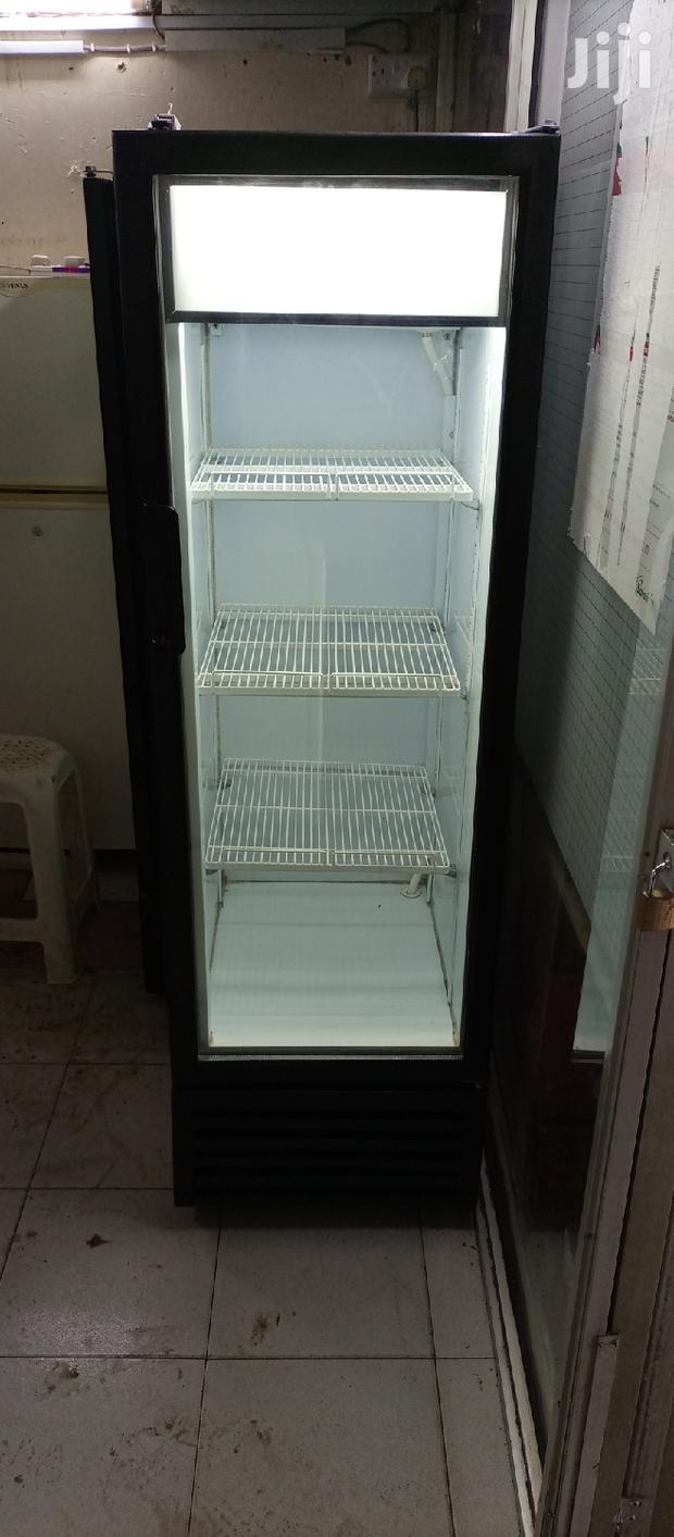 Single Door Display - thumbnail 2