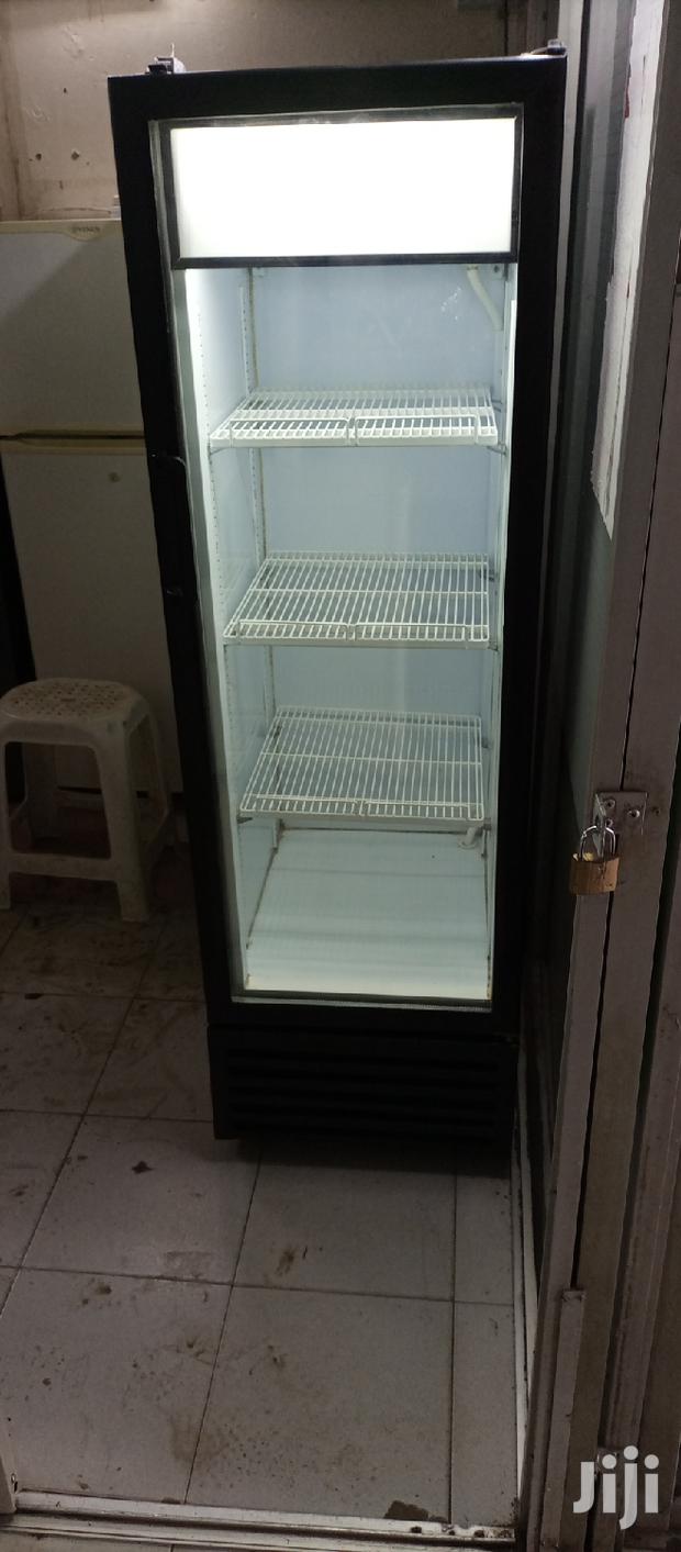 Single Door Display - thumbnail 3