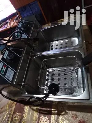 Chip's Deep Fryer Double Imported for Small Start-Up Busines
